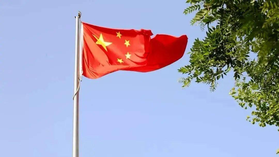 胃胀气患者,坚持多吃这3种食物,远离这两类食物,胃一天天变好